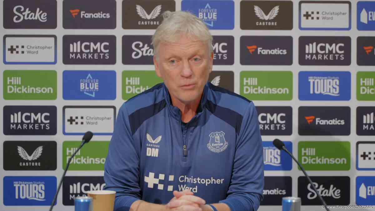 David Moyes offers update on Everton right-back transfer search - 'We have bid for quite a few'
