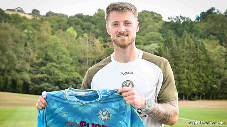 Newport sign goalkeeper Turner