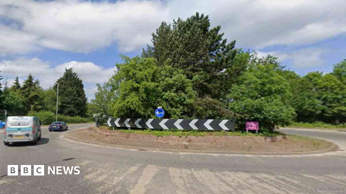 Man seriously injured in crash on busy road