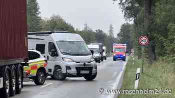 Unfall auf der B304 bei Forsting – Zwei Fahrzeuge beteiligt