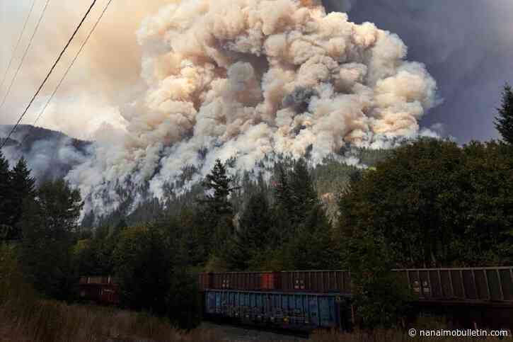 Increased fire activity expected Friday on Ainslie Creek blaze