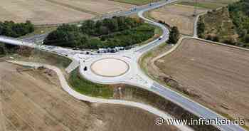 Buttenheim: Bei A73 - erster Betonkreisverkehr Oberfrankens fertiggestellt
