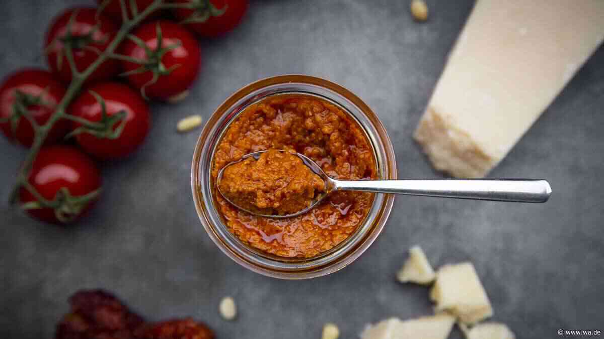 Fruchtig-herzhaft: Tomatenmarmelade einfach selbst kochen