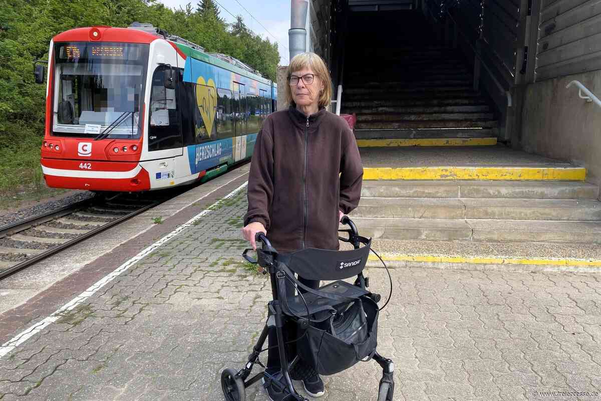 Schwerer Weg mit dem Rollator zum Zug: Wann werden Mittelsachsens Bahnhöfe barrierefrei?