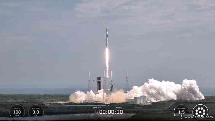 SpaceX launches 29 Starlink satellites, lands rocket on ship at sea (video, photos)