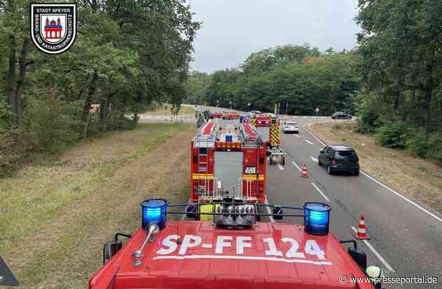FW Speyer: Verkehrsunfall mit fünf beteiligten Personen