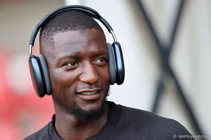 Barcelona enquire about €30m-rated Bundesliga striker during talks for La Masia product’s sale
