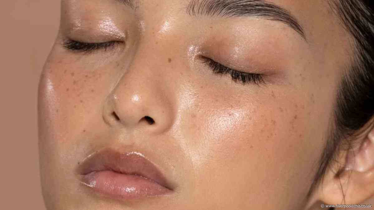 'Best sunscreen I have used for my face' that is the 'perfect makeup base'