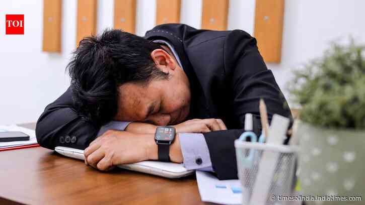 Reddit Commute Struggles: Maharashtra employee describes 6-hour daily journey; users debate housing costs