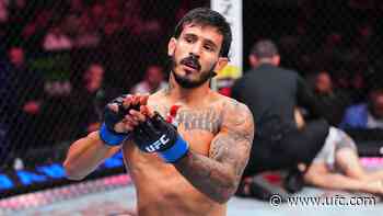 Lerryan Douglas | Return of 'The Gunslinger'