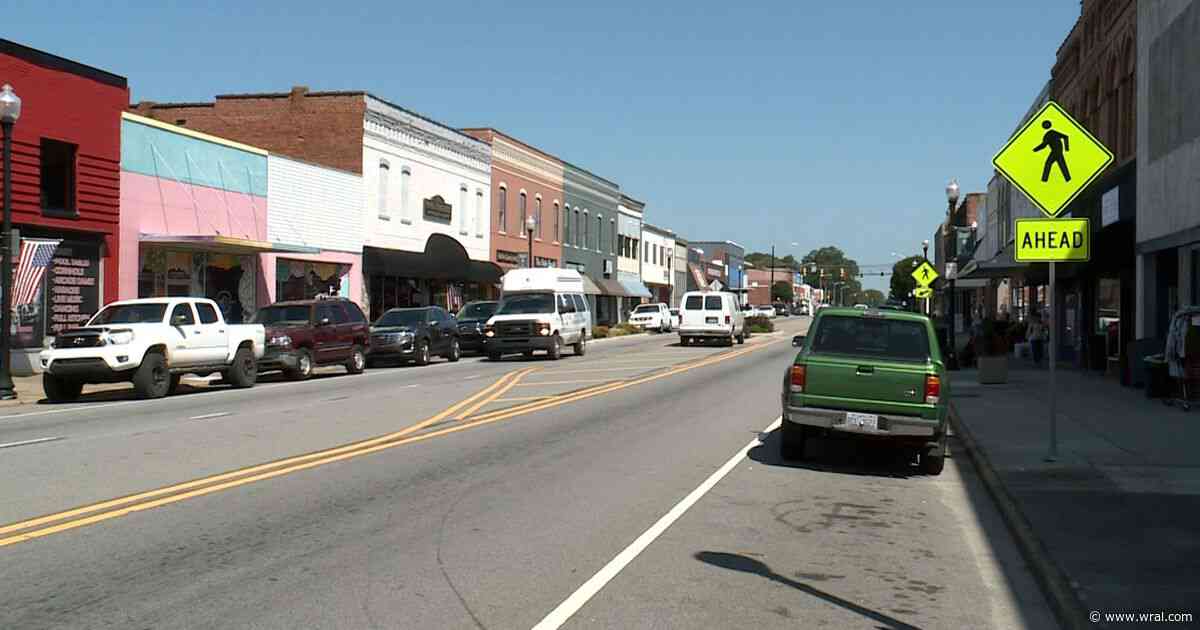 Roanoke Rapids death investigation draws public attention; police to give update