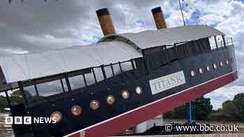 Farm defends Titanic-themed ride after backlash