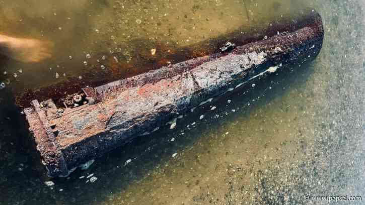 Fisherman finds live WWII mine at bottom of Danube River in Slovakia