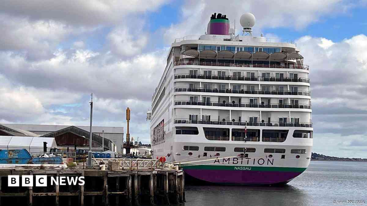 Body recovered in search for man fallen overboard on cruise ship