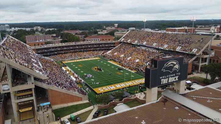 ‘The Rock’ at USM gets a new and more proper name: Renasant Stadium
