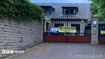 Private pool asks to stay open after planning row