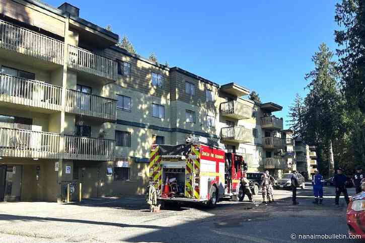 Fire at Duncan apartment complex leaves 1 dead, 4 hospitalized and dozens displaced