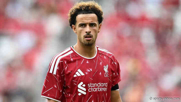 Inter complete £30m deal for Liverpool's Jones