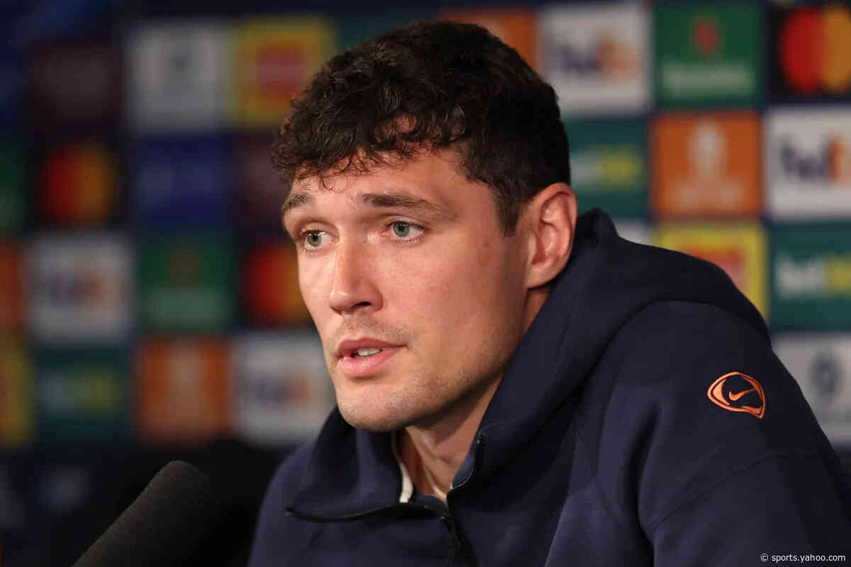 Barcelona reconsider signing new centre-back after defender’s strong pre-season displays