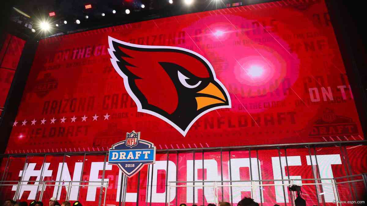 Mass. to investigate Cards exec's alleged betting