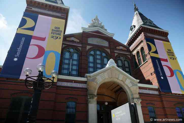 The Smithsonian May Put its Latino Museum in a Building it Already Owns, Riling Conservatives