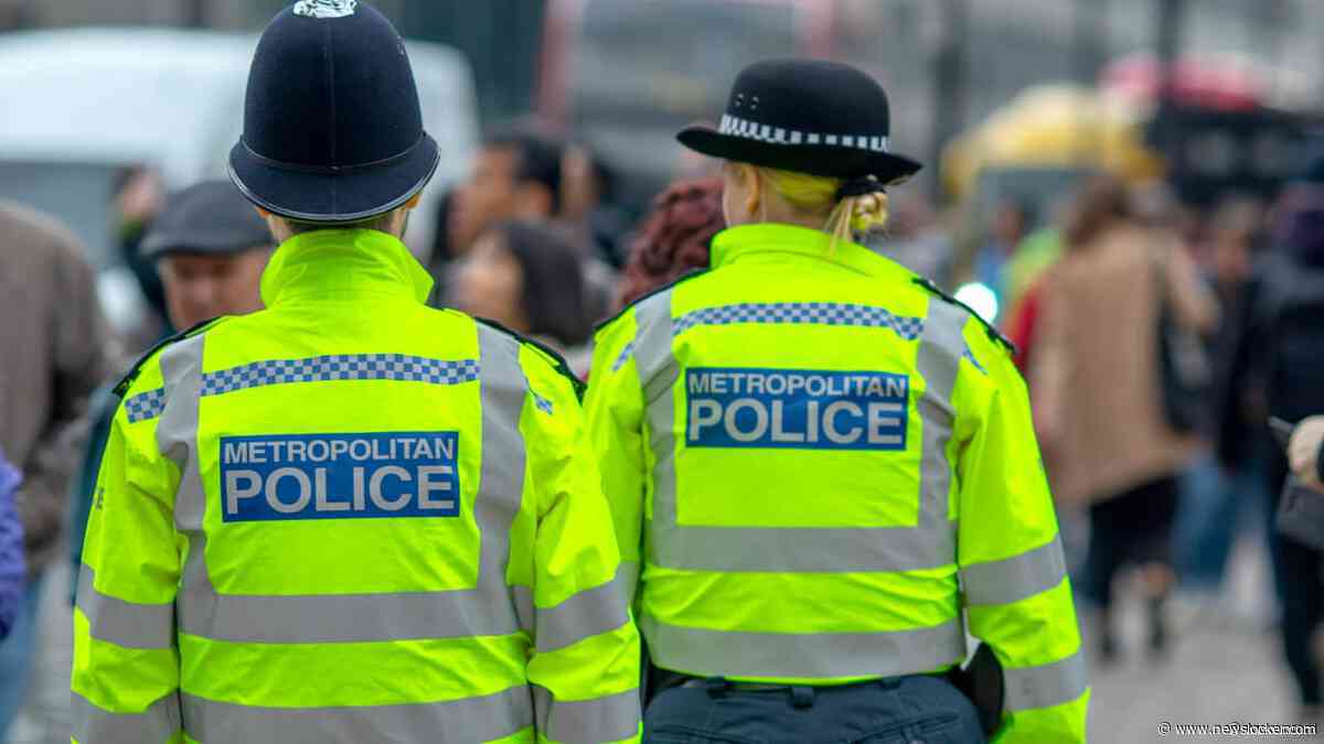 Drietal bekent inbraakpoging bij Britse juweliers door gat in muur te maken