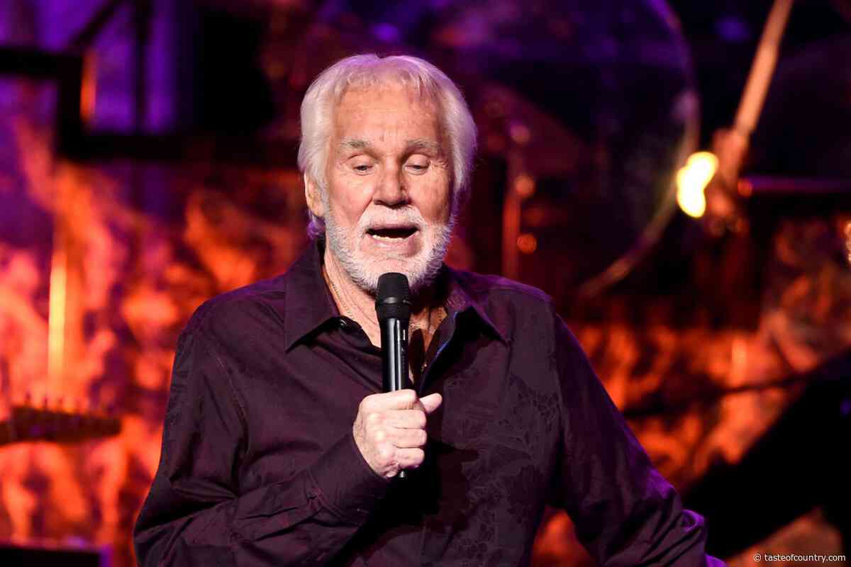 These Are the Top 10 Kenny Rogers Songs