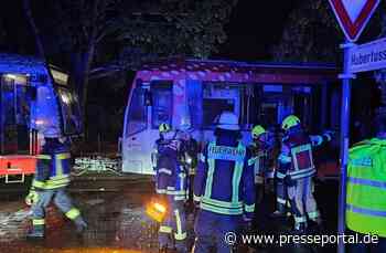 FW Königswinter: Verkehrsunfall mit Straßenbahn in Königswinter