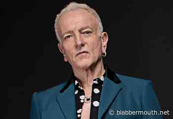 PHIL COLLEN Says Producer 'MUTT' LANGE Was Responsible For 'Probably About 99%' Of DEF LEPPARD's Success In 1980s