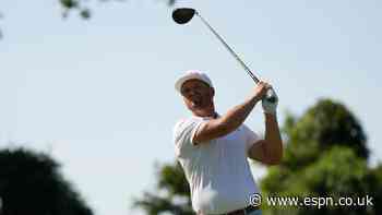 Clark leads BMW but Woodland just 1 shot behind