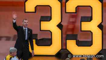 Zdeno Chara leaves skates on the ice after star-studded ‘Zee’s Final Shift’ event
