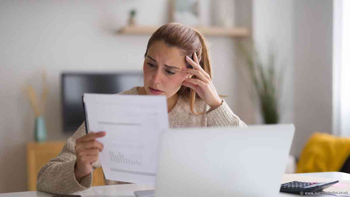 Lloyds and Halifax mortgage alert for group 'delaying plans'