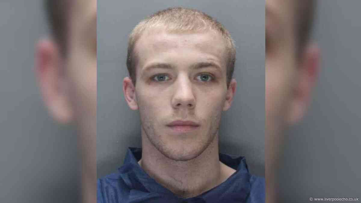 Gun minder and his brother burst into tears when they were arrested