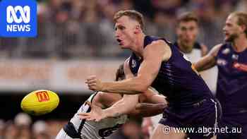 Live: Blues take on top-spot Dockers to kick off Saturday footy