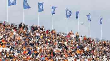 LIVE | Grote groepen F1-fans komen aan in Zandvoort, sprintrace om 12:00