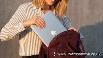 Apple fans snap up MacBook from £150 that 'works perfectly' and ditch pricey contracts