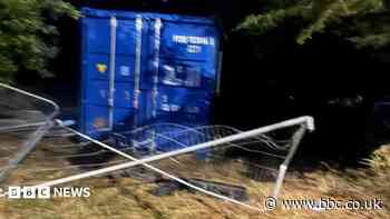 Site for community bike hub 'stormed' by vandals