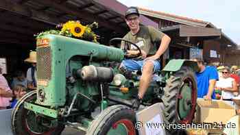 Oldtimer-Bulldog, Massage und historische Landtechnik – Treffen in Mehring sorgt für Andrang
