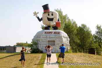 Roadside giants towering symbols of Canada’s quirkiness