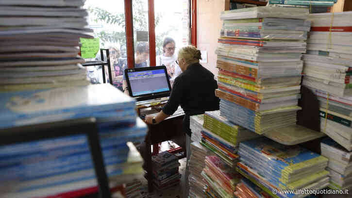 Libri scolastici, quest’anno il prezzo cresce meno dell’inflazione. Ma restano i costi eccessivi e la burocrazia dei sostegni