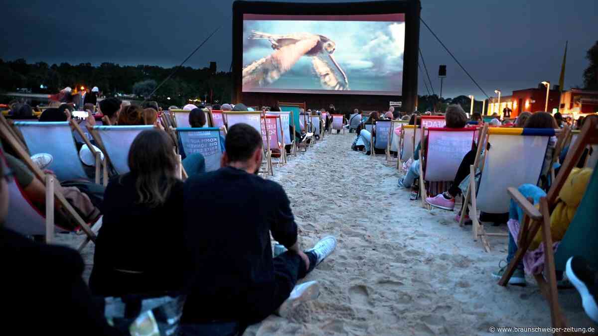Die schönsten Fotos vom Auftakt des Open-Air-Kinos am Wolfsburger Allersee