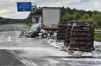 FW Helmstedt: Lkw Auflieger brennt auf Autobahn