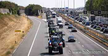 BRIEVEN | Waarom betalen ze geen wegenbelasting voor hun trekkers? Dat is extra geld voor onderhoud wegen in buitengebied