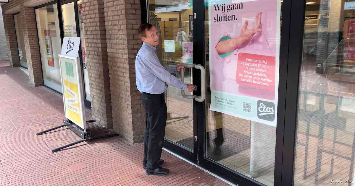 Klanten vergeten stoppende drogist Harrie (69) niet: ‘Maar van de gemeente heb ik niemand gezien’