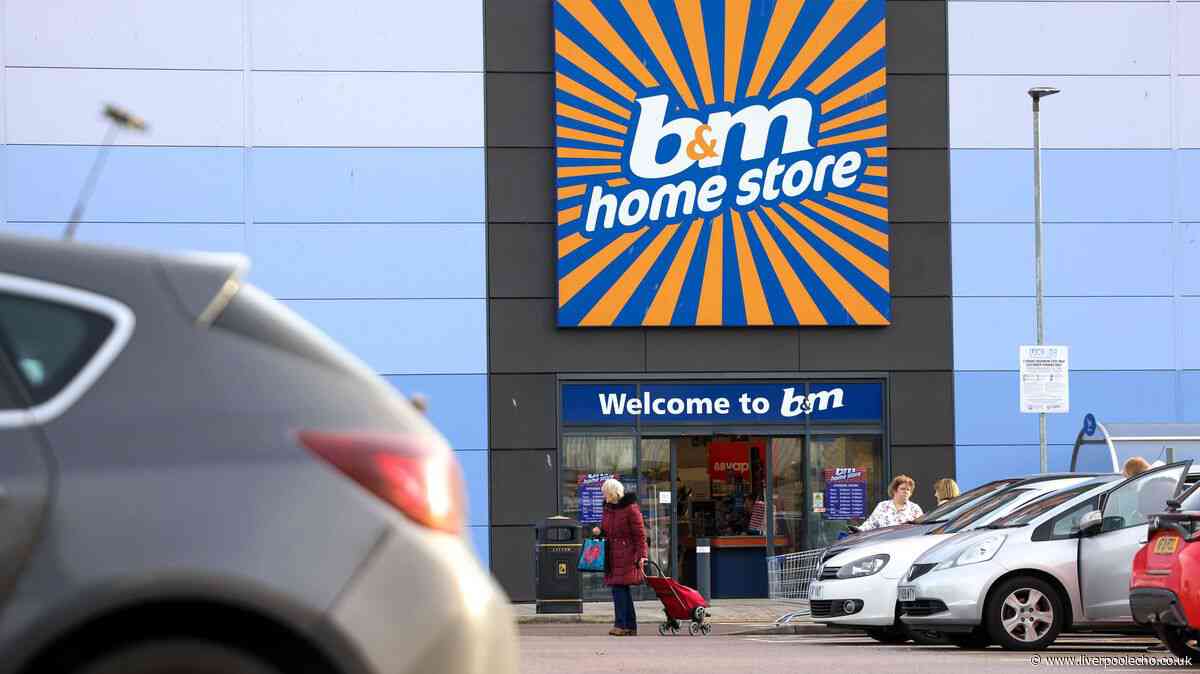 B&M sale sees 'stylish' and 'modern' swivel chair worth £120 drop in price