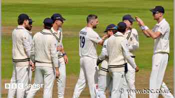 Woakes in wickets as Sussex scrap in Birmingham
