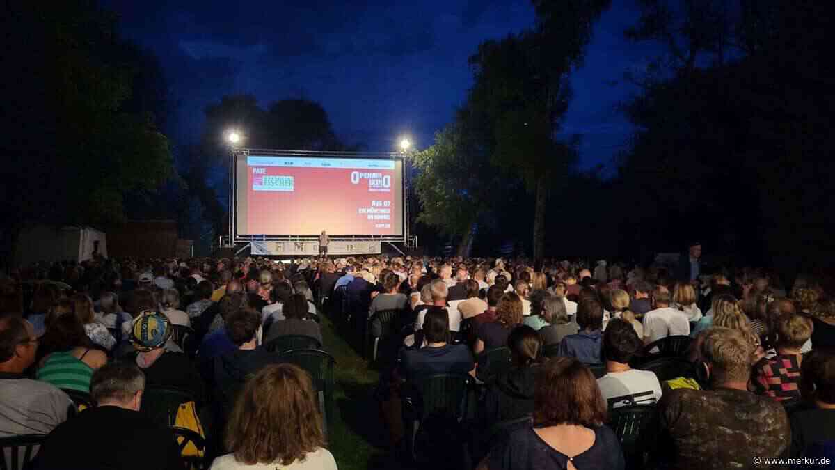 8000 Gäste beim Open-Air-Kino im Starnberger Seebad – fast doppelt so viele wie 2025
