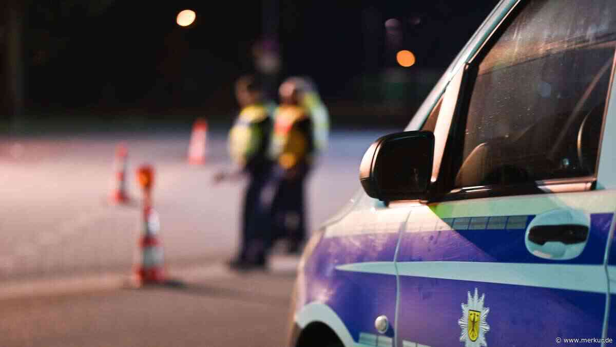 Unter Drogen und ohne Führerschein – Verfolgungsjagd auf B8 mit Polizei endet mit Unfall