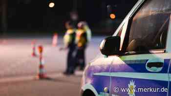 Unter Drogen und ohne Führerschein – Verfolgungsjagd auf B8 mit Polizei endet mit Unfall