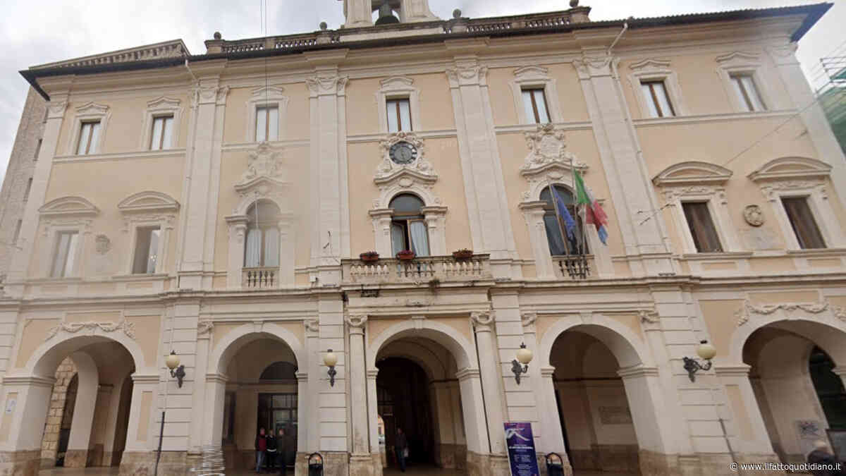 Microspie negli uffici del Comune di Rieti, scatta la denuncia contro ignoti